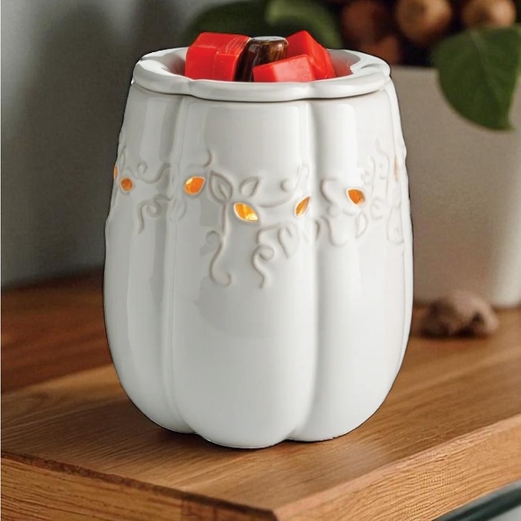Candle Warmers White Ceramic Pumpkin Candle Holder NWT - Picture 1 of 5